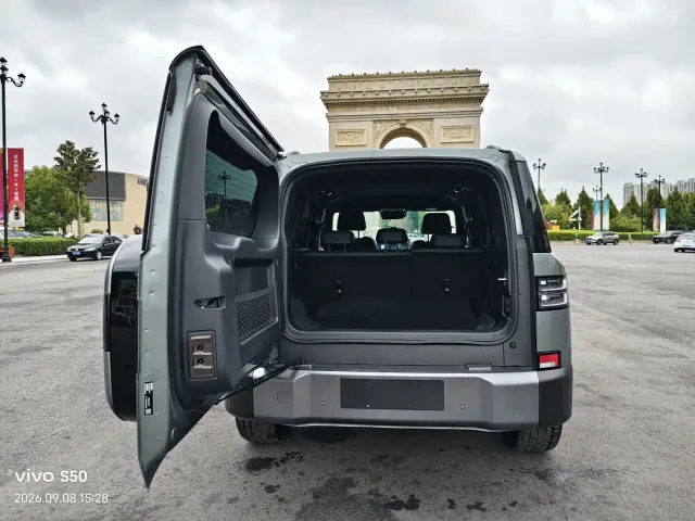 BYD FangChengBao Titanium 7 — Фото автомобиля 14