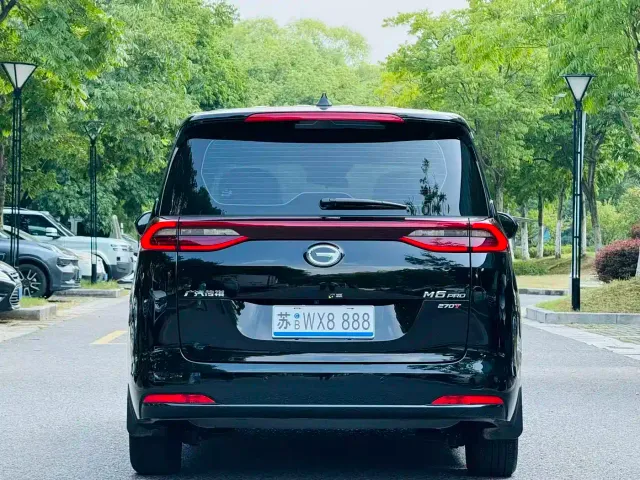 GAC Trumpchi M6 — Фото автомобиля 7