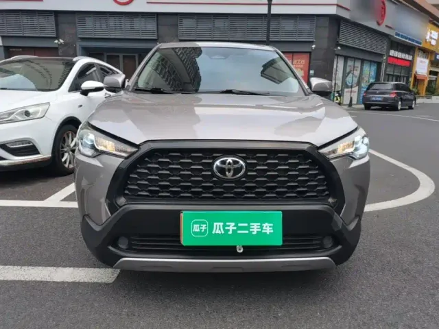 Toyota Corolla Cross — Фото автомобиля 2