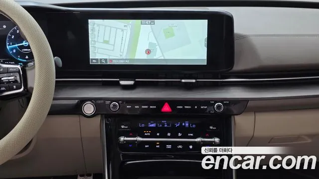 Kia Canival Carnival 4 поколение Бензин 7 мест Signature — Фото автомобиля 15