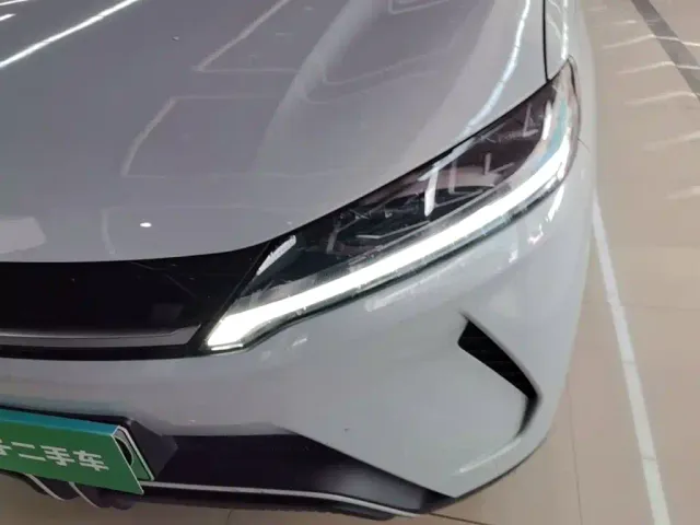 BYD Yuan UP — Фото автомобиля 23