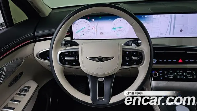Genesis GV70 — Фото автомобиля 15