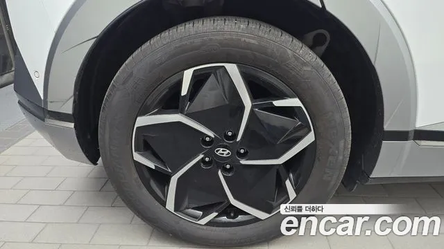 Hyundai Ioniq 5 — Фото автомобиля 5