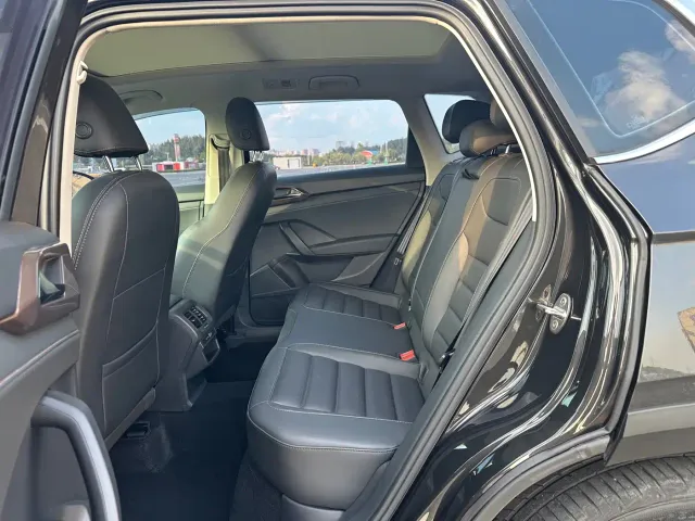 Volkswagen Tharu — Фото автомобиля 5