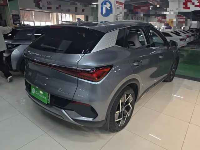 BYD Yuan PLUS — Фото автомобиля 6