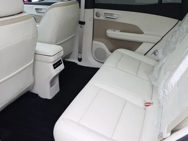Toyota BoZhi 3X — Фото автомобиля 13