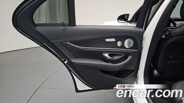 Mercedes-Benz E-Class W213 — Фото автомобиля 13