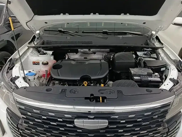 Geely Haoyue PRO — Фото автомобиля 19