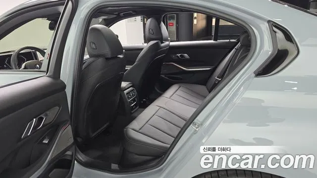 BMW 3-Series 3 серия (G20) 320i M Sport — Фото автомобиля 11
