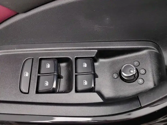 Dongfeng Fengshen AX7 — Фото автомобиля 9