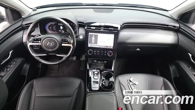 Hyundai Tucson Tucson (NX4) Дизель 2.0 2WD — Фото автомобиля 7