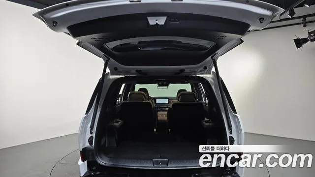 Hyundai Santa Fe MX5 — Фото автомобиля 23