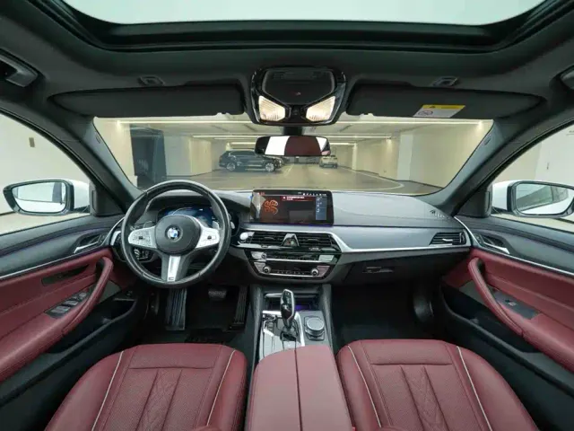 BMW 5 Series — Фото автомобиля 19