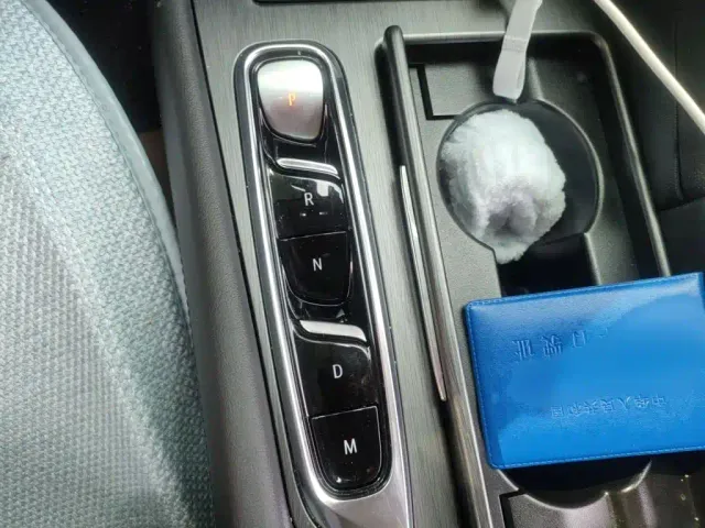 Buick Enclave — Фото автомобиля 6
