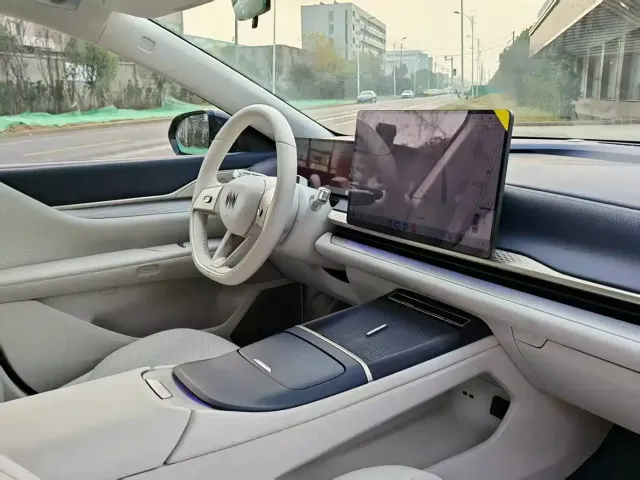 Buick Electra L7 — Фото автомобиля 21