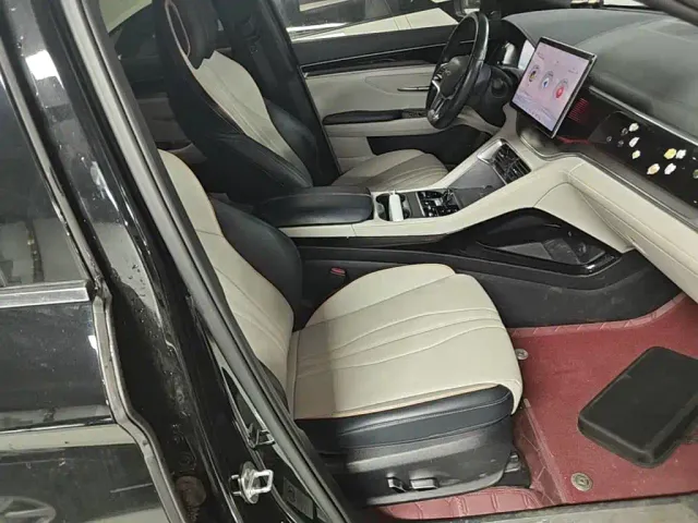 BYD Song PLUS — Фото автомобиля 24