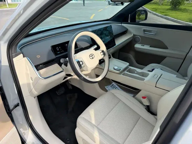 Toyota BoZhi 3X — Фото автомобиля 7
