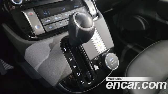 Hyundai Casper Casper Essential — Фото автомобиля 9