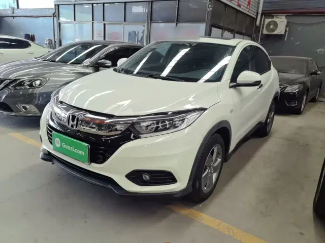 Фотография автомобиля — Honda Vezel