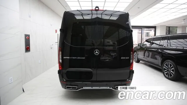 Mercedes-Benz Sprinter — Фото автомобиля 3