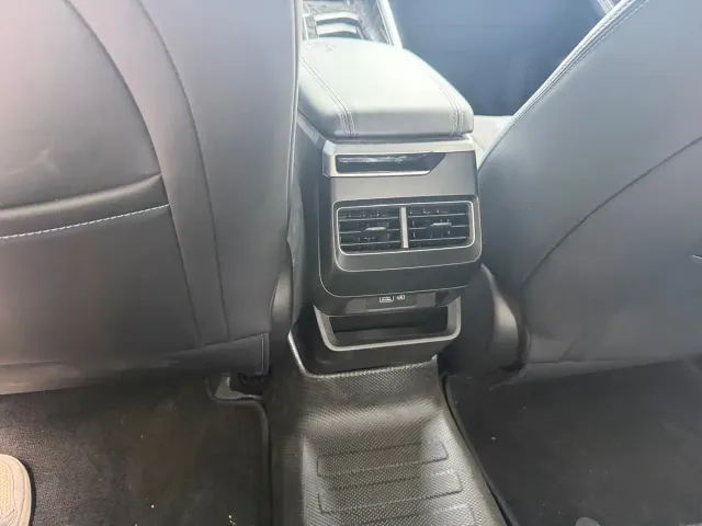 Geely Xingrui — Фото автомобиля 11