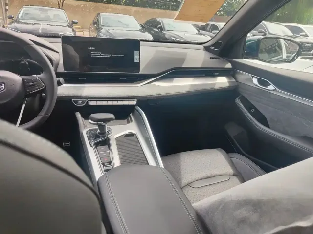 Geely Xingrui — Фото автомобиля 7