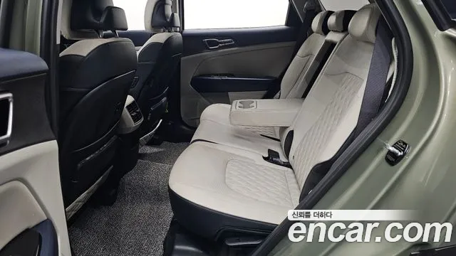 Kia Sportage Sportage 5-е поколение Дизель 2.0 4WD — Фото автомобиля 11