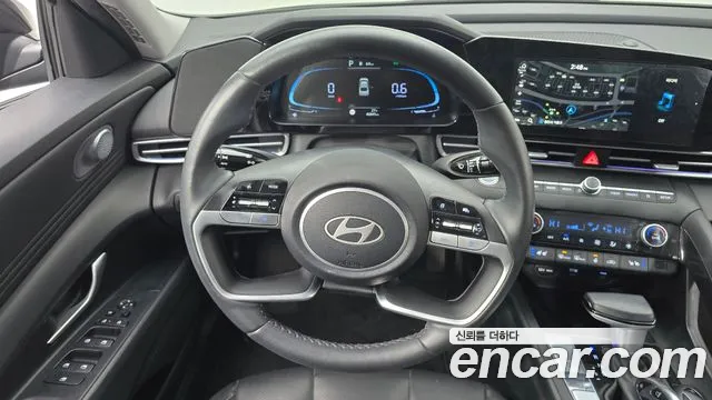Hyundai Avante CN7 — Фото автомобиля 13