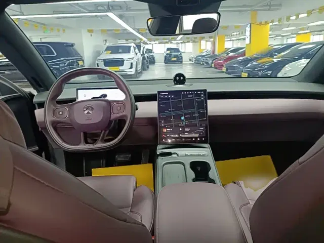 Nio ET5 Touring — Фото автомобиля 9
