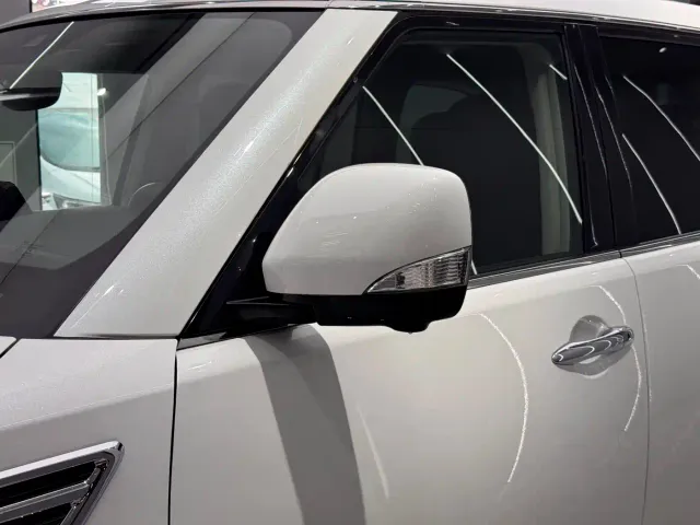 Nissan Patrol — Фото автомобиля 3