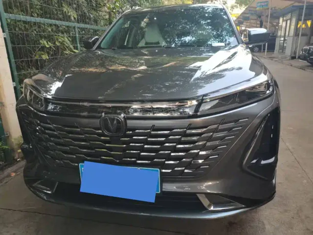Changan CS75 Plus — Фото автомобиля 9