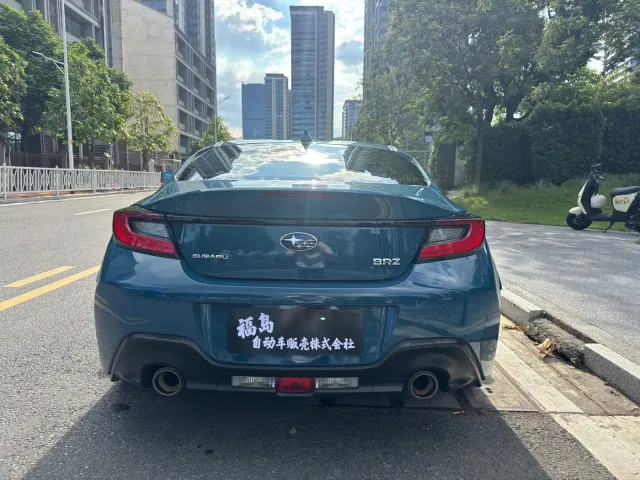 Subaru BRZ — Фото автомобиля 5