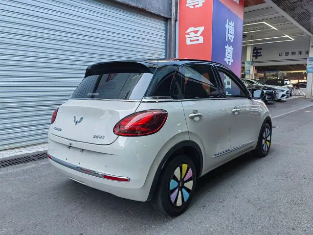 Wuling Bingo — Фото автомобиля 15