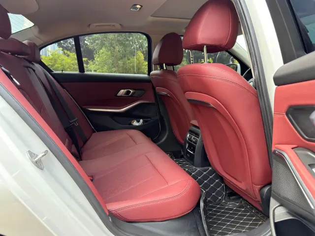 BMW 3 Series — Фото автомобиля 11