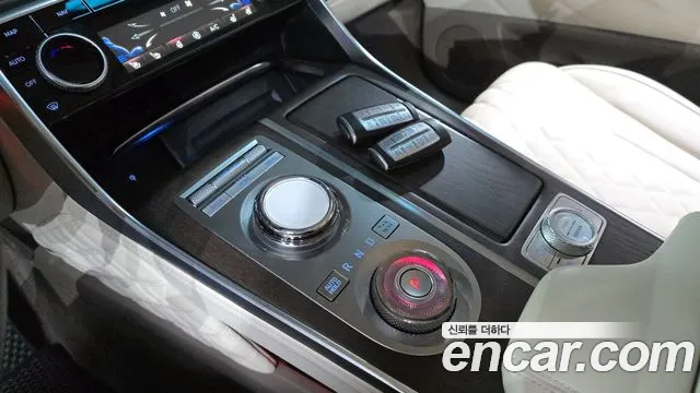 Genesis GV80 2.5T Бензин AWD — Фото автомобиля 9