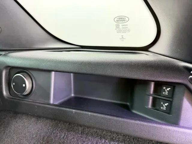 Land Rover Discovery Sport — Фото автомобиля 16