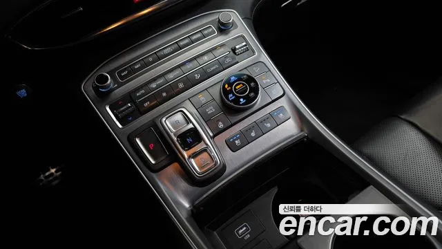 Hyundai Santafe Новый Santa Fe Бензин 2.5T 4WD — Фото автомобиля 7