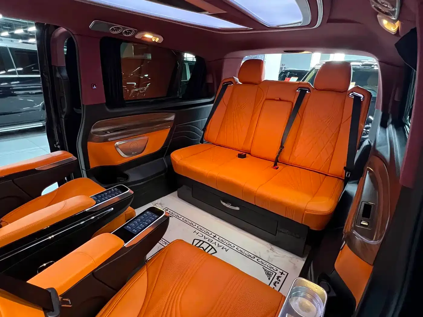 Mercedes-Benz Vito 2021 2.0T Business Edition 7-seater — Фото автомобиля 13