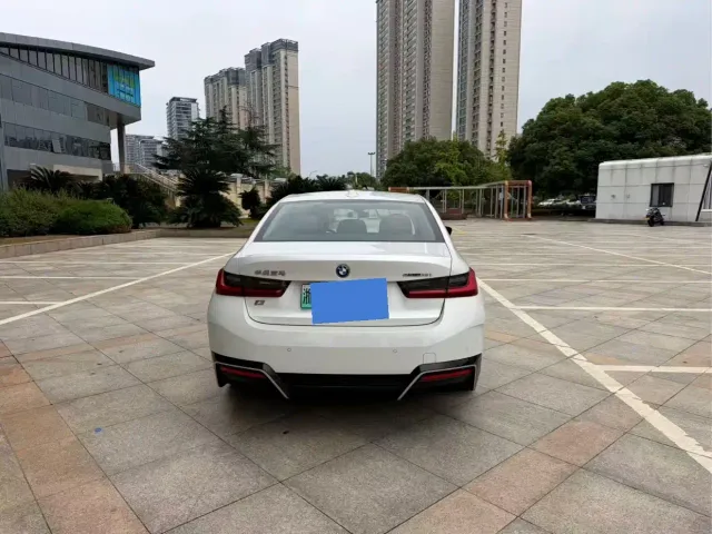 BMW i3 — Фото автомобиля 9