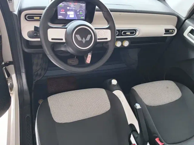 Wuling Hongguang Mini EV — Фото автомобиля 9