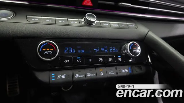 Hyundai AVANTE Avante (CN7) — Фото автомобиля 16