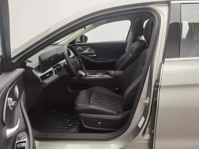 Chery Arrizo 8 — Фото автомобиля 10