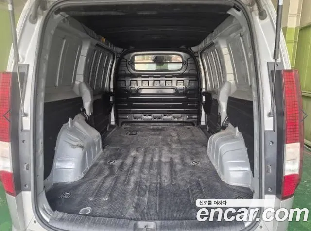 Hyundai Staria — Фото автомобиля 2