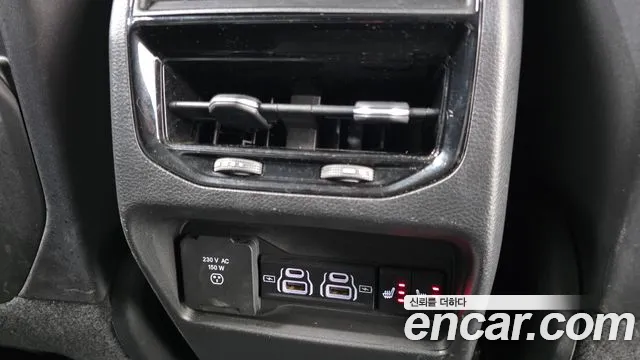 Jeep Cherokee Grand Cherokee(WL) 3.6 Limited — Фото автомобиля 18