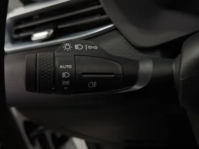 Geely Emgrand — Фото автомобиля 21