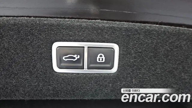 Genesis G90 Бензин 3.5 турбо AWD — Фото автомобиля 16
