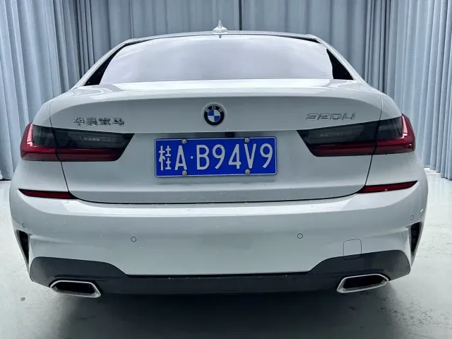 BMW 3 Series — Фото автомобиля 20