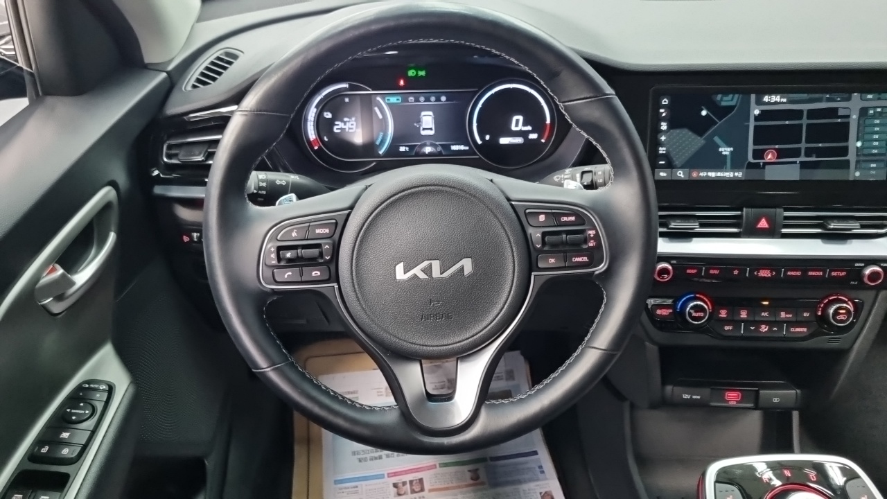 Kia Niro Niro Plus Air — Фото автомобиля 17