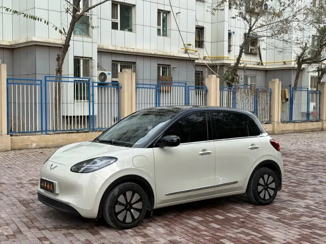 Фотография автомобиля — Wuling Bingo