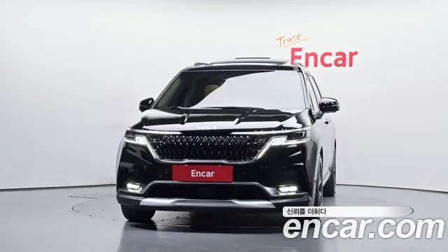Kia Canival Carnival 4 поколение Бензин 7 мест Signature — Фото автомобиля 3